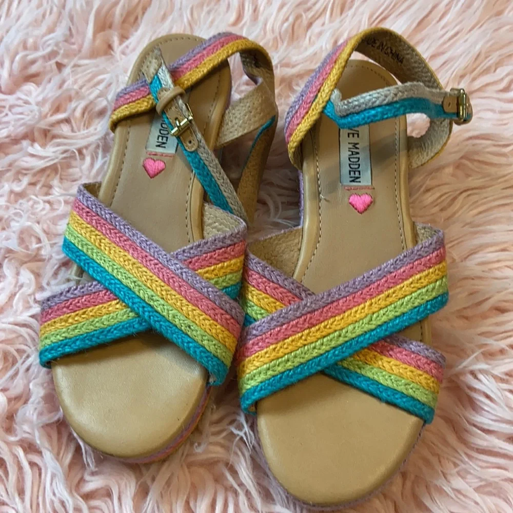 Steve Madden Rainbow Wedges Sandals Espadrilles Youth Sz 4